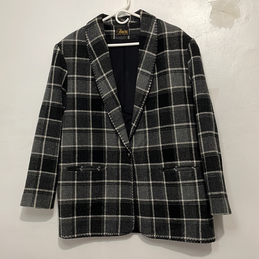 Size L Women’s David Paul Plaid Pea Coat Grey Black and White